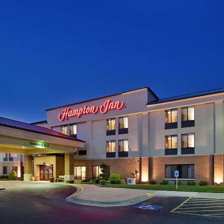 Hampton Inn Kansas City-Лийс Съмит Екстериор снимка