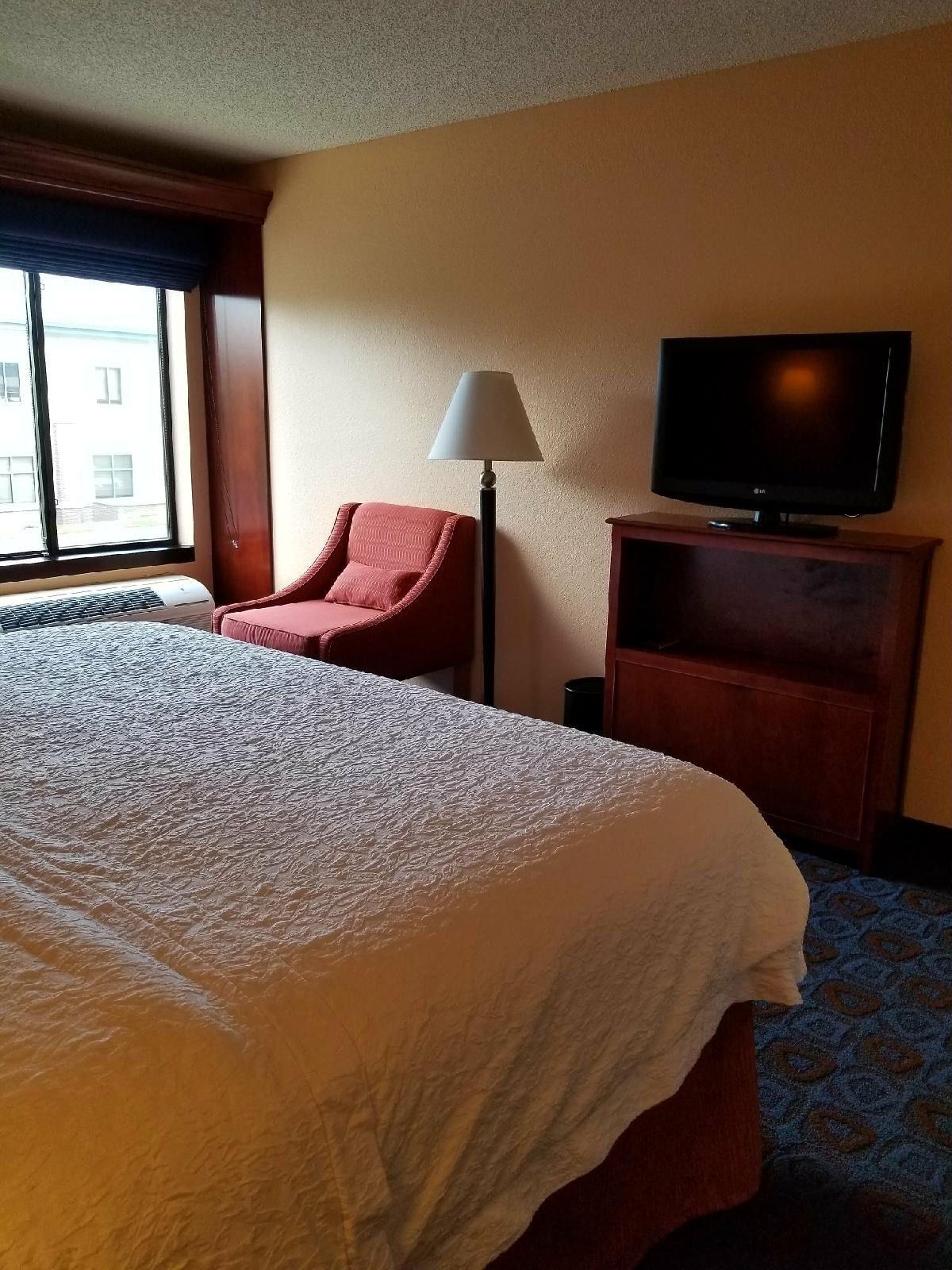 Hampton Inn Kansas City-Лийс Съмит Екстериор снимка